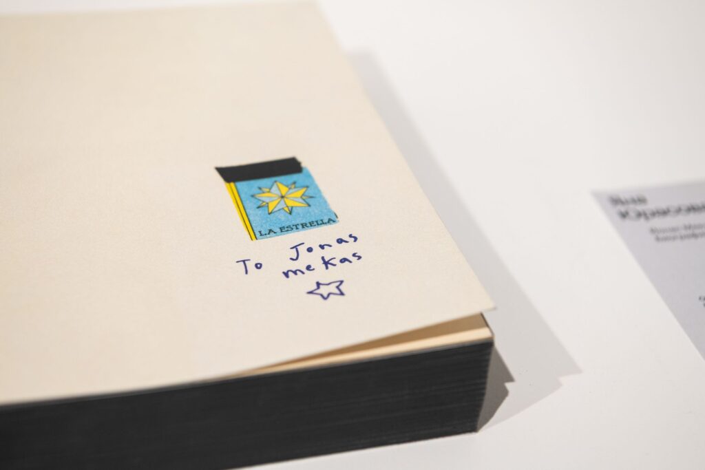 Работа на выставке «Искусство книги. От знака к медиа» в Галерее Школы дизайна НИУ ВШЭ — кадр 20