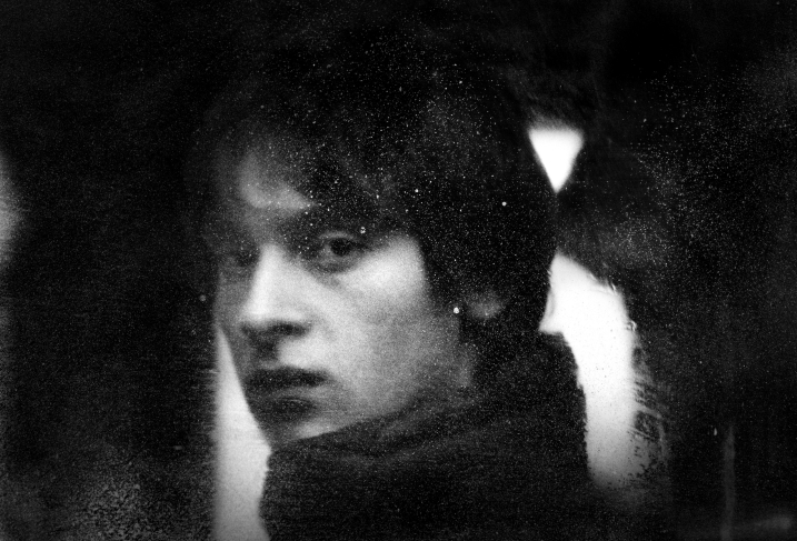 Александра Катьер. За стеклом Работа на выставке «Александра Катьер. За стеклом» в Мультимедиа Арт Музее