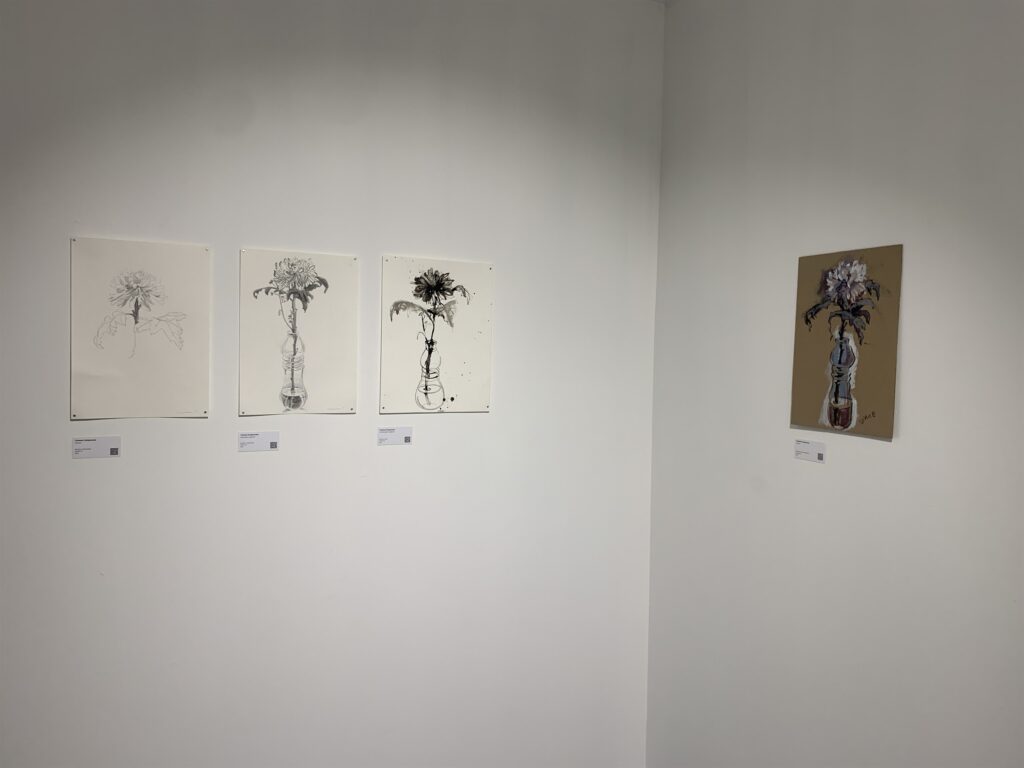 Вид экспозиции выставки «Имитаторы» в SISTEMA GALLERY