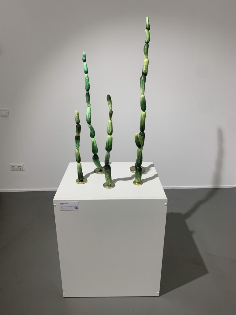 Работа на выставке «Имитаторы» в SISTEMA GALLERY