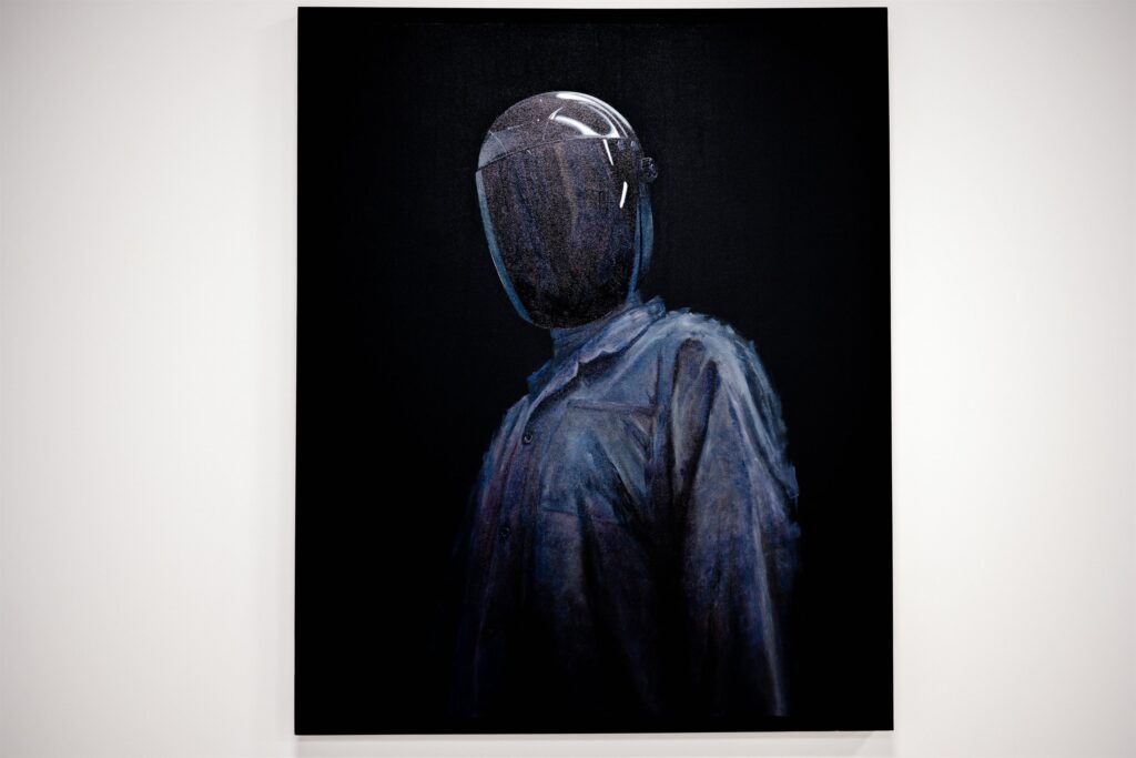Работа на выставке «Отель на краю Вселенной» в Московских мастерских